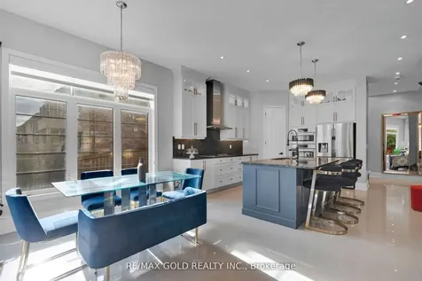 34 Rhapsody Crescent Brampton ON L6P 4E8