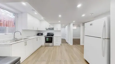 20 Bramoak Crescent Brampton ON L7A 1T7