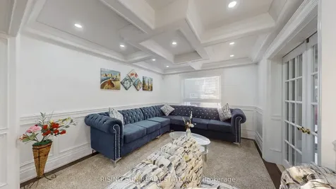 20 Bramoak Crescent Brampton ON L7A 1T7