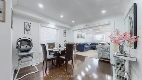 20 Bramoak Crescent Brampton ON L7A 1T7