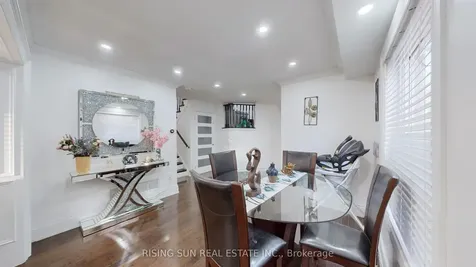 20 Bramoak Crescent Brampton ON L7A 1T7