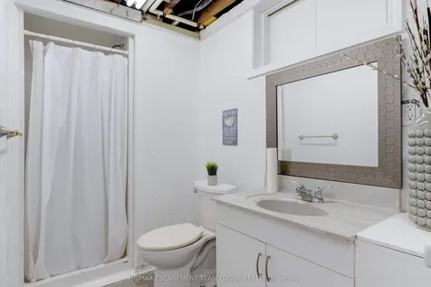 258 Gardenview Drive Burlington ON L7T 1K4