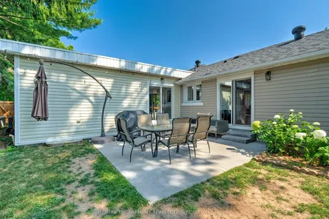 258 Gardenview Drive Burlington ON L7T 1K4