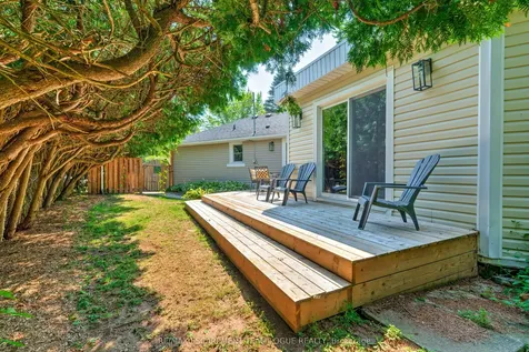 258 Gardenview Drive Burlington ON L7T 1K4