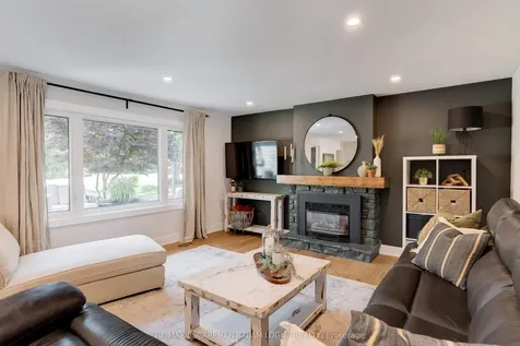 258 Gardenview Drive Burlington ON L7T 1K4