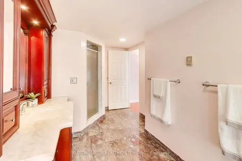 45 Kingsbridge Garden Circle N Mississauga ON L5R 3K4