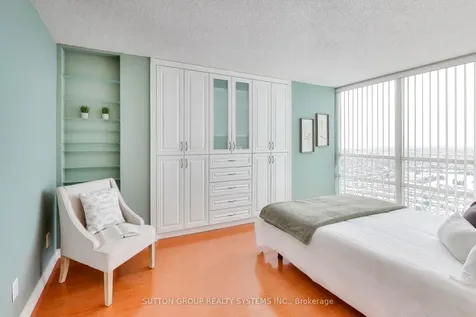 45 Kingsbridge Garden Circle N Mississauga ON L5R 3K4