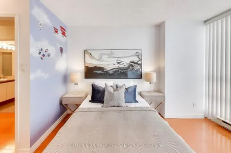 45 Kingsbridge Garden Circle N Mississauga ON L5R 3K4