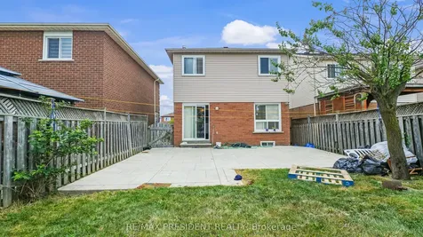 41 Stalbridge Avenue Brampton ON L6Y 4H1