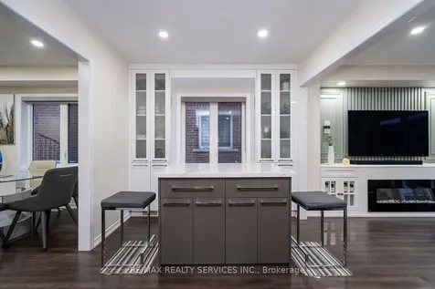 11 Hoover Road Brampton ON L7A 4L2