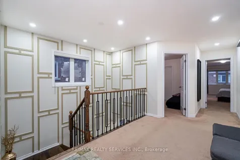 11 Hoover Road Brampton ON L7A 4L2