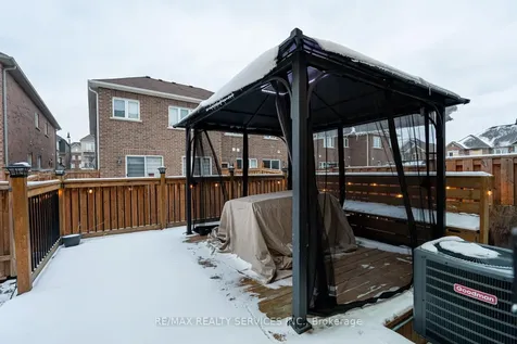 11 Hoover Road Brampton ON L7A 4L2