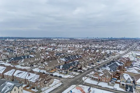 11 Hoover Road Brampton ON L7A 4L2