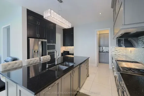 1 Royal West Drive Brampton ON L6X 2X3