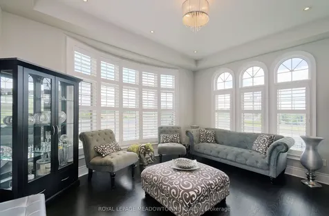 1 Royal West Drive Brampton ON L6X 2X3