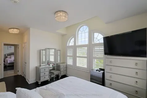 1 Royal West Drive Brampton ON L6X 2X3