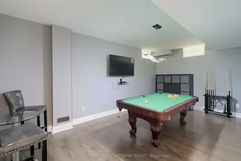 1 Royal West Drive Brampton ON L6X 2X3