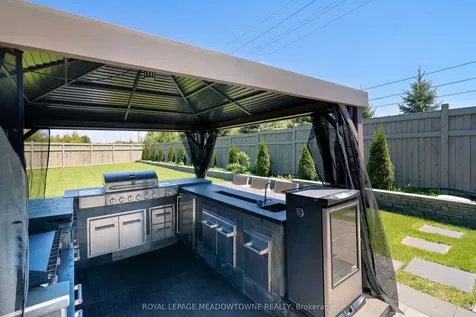 1 Royal West Drive Brampton ON L6X 2X3