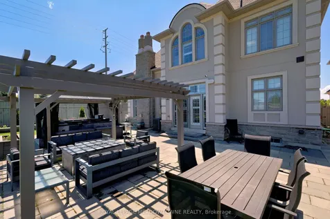 1 Royal West Drive Brampton ON L6X 2X3