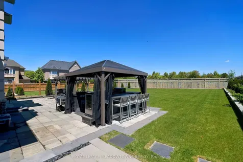 1 Royal West Drive Brampton ON L6X 2X3