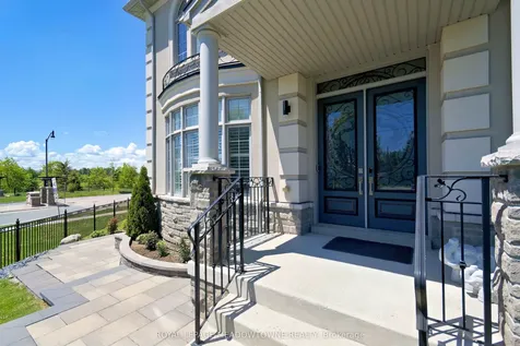 1 Royal West Drive Brampton ON L6X 2X3