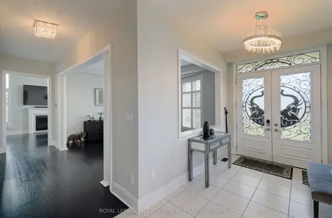 1 Royal West Drive Brampton ON L6X 2X3