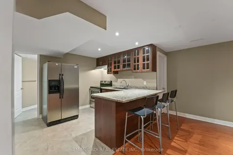 3619 Waterfall Crescent Mississauga ON L5N 8G8