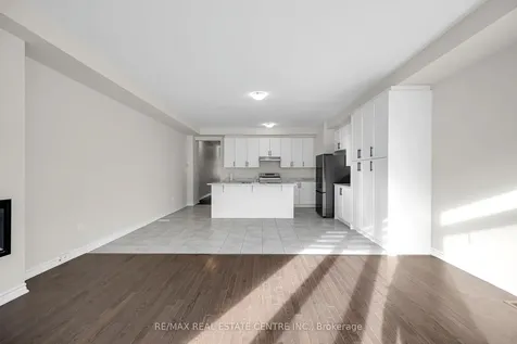 11 Donald Ficht Crescent Brampton ON L7A 5H8