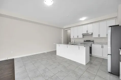 11 Donald Ficht Crescent Brampton ON L7A 5H8