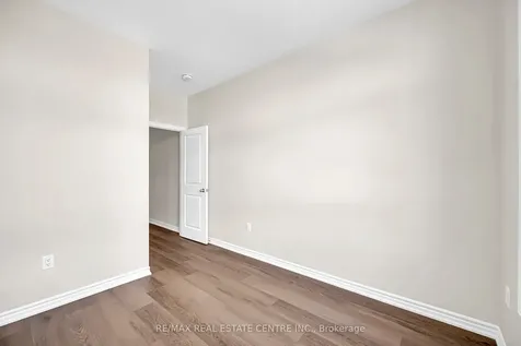 11 Donald Ficht Crescent Brampton ON L7A 5H8