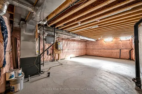 11 Donald Ficht Crescent Brampton ON L7A 5H8