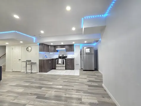 170 Golden Springs Drive Brampton ON L7A 4N9