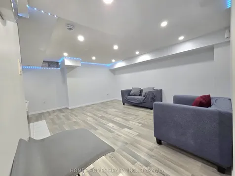 170 Golden Springs Drive Brampton ON L7A 4N9