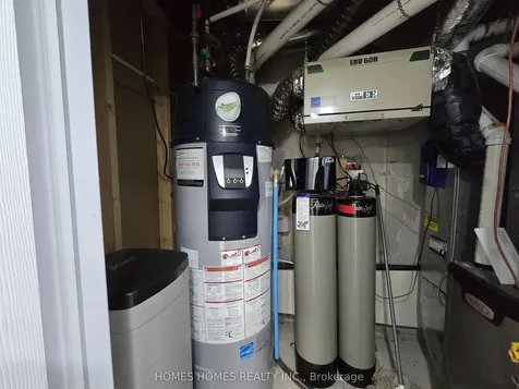 170 Golden Springs Drive Brampton ON L7A 4N9