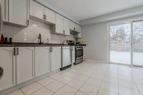 13 Southwell Place Brampton ON L6Z 4S8