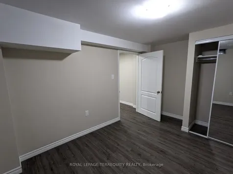 13 Southwell Place Brampton ON L6Z 4S8