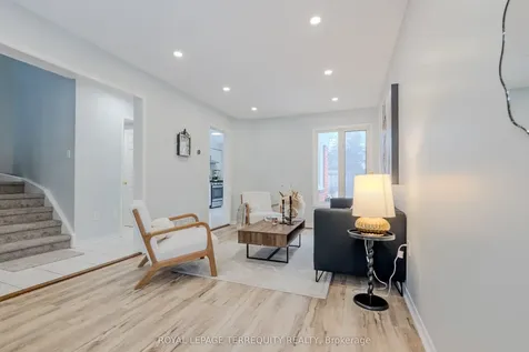 13 Southwell Place Brampton ON L6Z 4S8