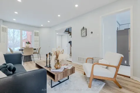 13 Southwell Place Brampton ON L6Z 4S8