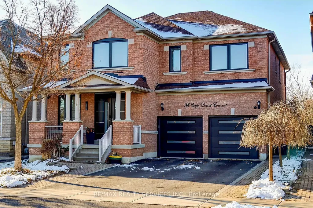 38 Cape Dorset Crescent Brampton ON L6R 3L2