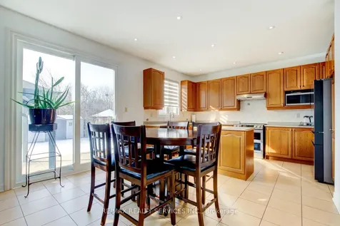 38 Cape Dorset Crescent Brampton ON L6R 3L2