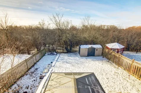 38 Cape Dorset Crescent Brampton ON L6R 3L2