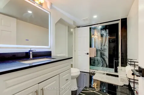 38 Cape Dorset Crescent Brampton ON L6R 3L2