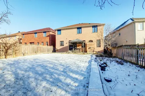 38 Cape Dorset Crescent Brampton ON L6R 3L2