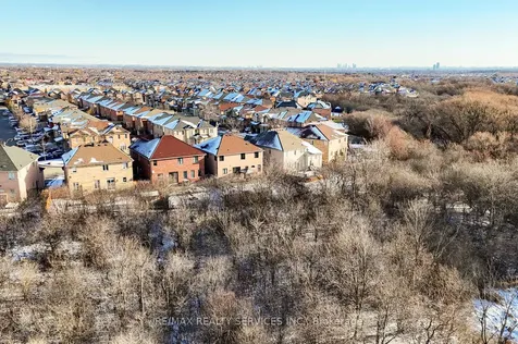 38 Cape Dorset Crescent Brampton ON L6R 3L2