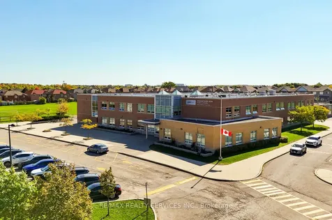 38 Cape Dorset Crescent Brampton ON L6R 3L2