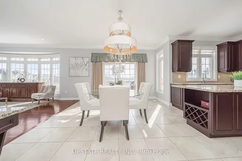 10 Agincourt Circle Brampton ON L6X 2M4