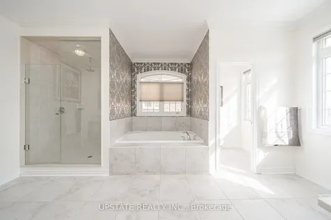 10 Agincourt Circle Brampton ON L6X 2M4