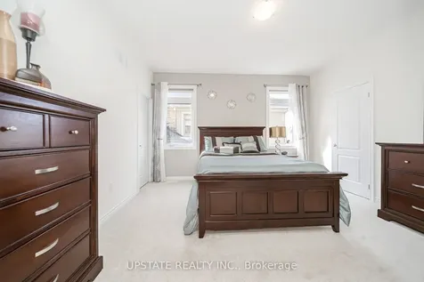 10 Agincourt Circle Brampton ON L6X 2M4