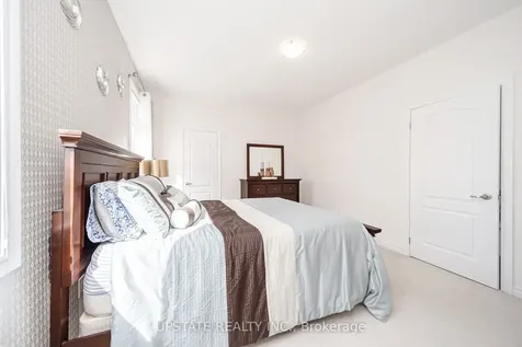 10 Agincourt Circle Brampton ON L6X 2M4