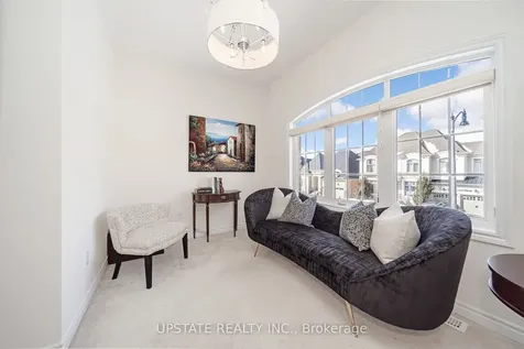 10 Agincourt Circle Brampton ON L6X 2M4